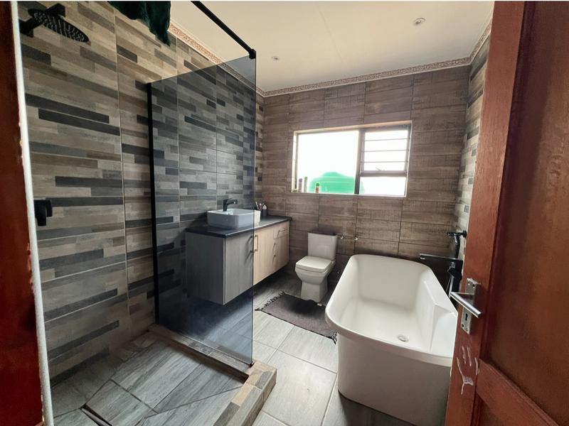 To Let 4 Bedroom Property for Rent in Kathu Northern Cape